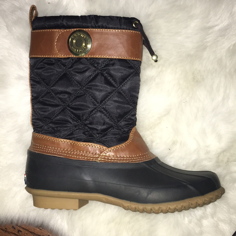 Tommy Hilfiger rain/snow boots